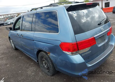 2010 Honda Odyssey Lx z USA, uszkodzony, nr VIN 5FNRL3H20AB089156